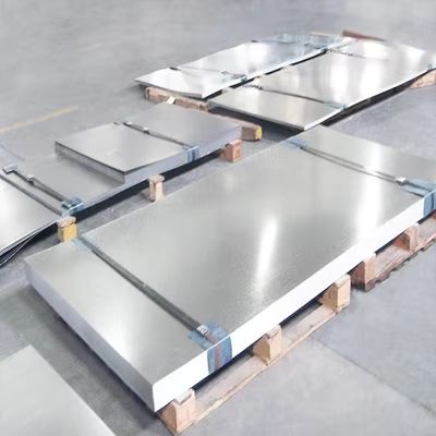 1000-2200mm Width Black Carbon Steel Plate Sheet for Low Temperature Wear Resistance and Cold Rolled Chequered Base Lamina
