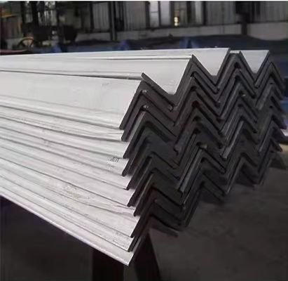 30x30x3 Galvanised Steel Drywall Thincoat L Angle Bar Hot Rolled Cold Rolled Equilateral Surface Mild Steel Plain